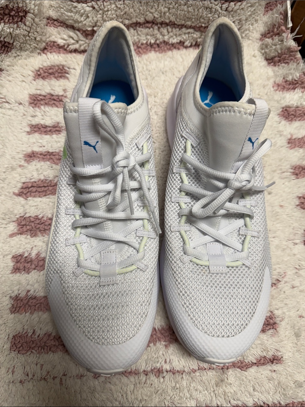 Puma White Knit Athletic Sneakers with Blue Inner Logo